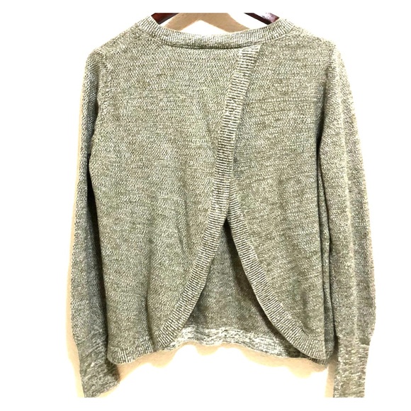 Banana Republic Sweaters - 🌸🌸BANANA REPUBLIC OPEN BACK KNIT SWEATER S🌸🌸